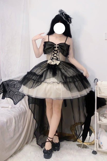 Subtly Elegant Dress with a Refined Vintage Look