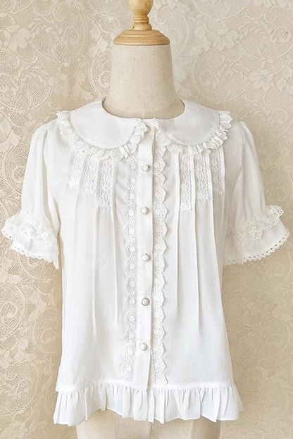 Vintage Style Blouse with a Modern Fit