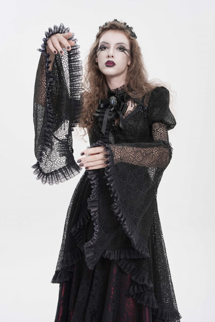 Thoughtfully Designed Blouse in a Timeless Style