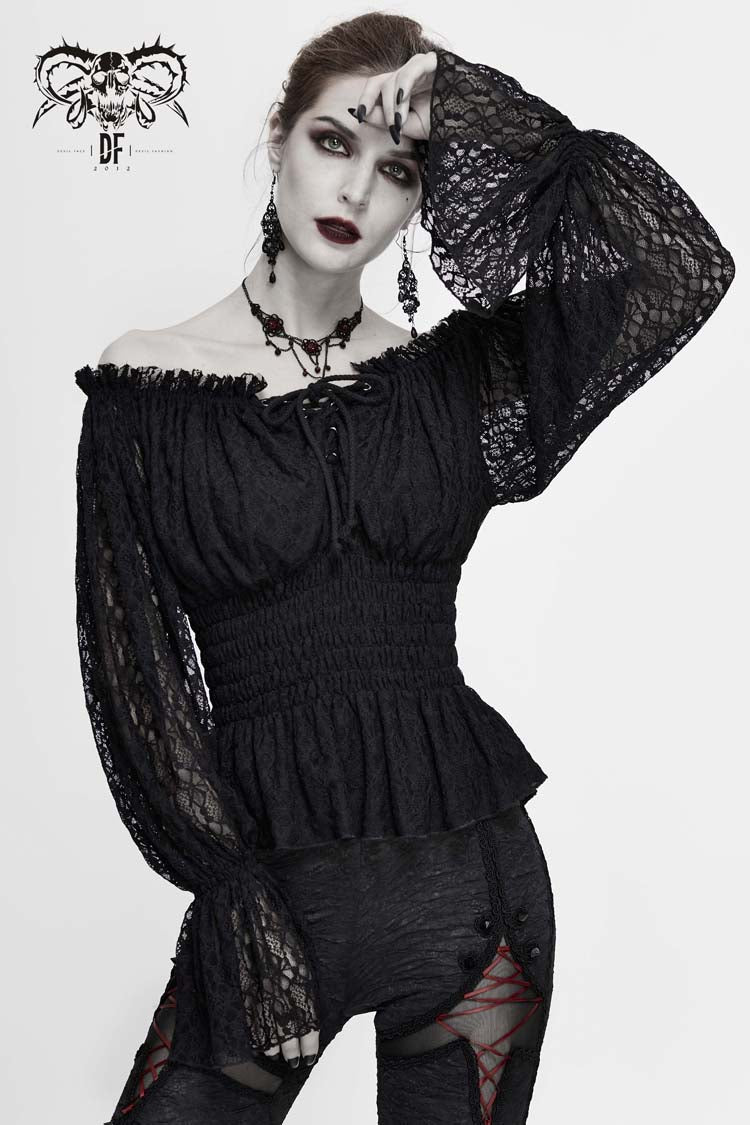 Effortlessly Elegant Blouse with a Timeless Design