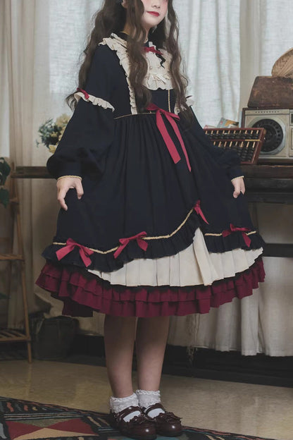 Subtly Elegant Dress with a Refined Vintage Look