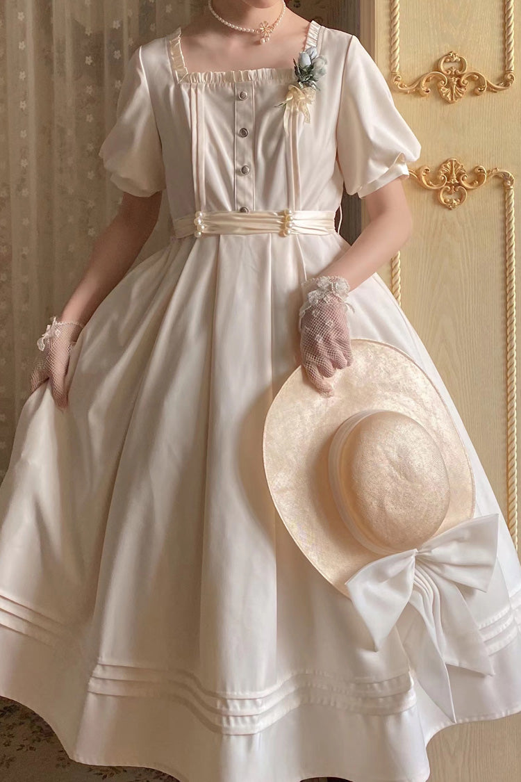Classic Vintage Dress with a Flattering Fit