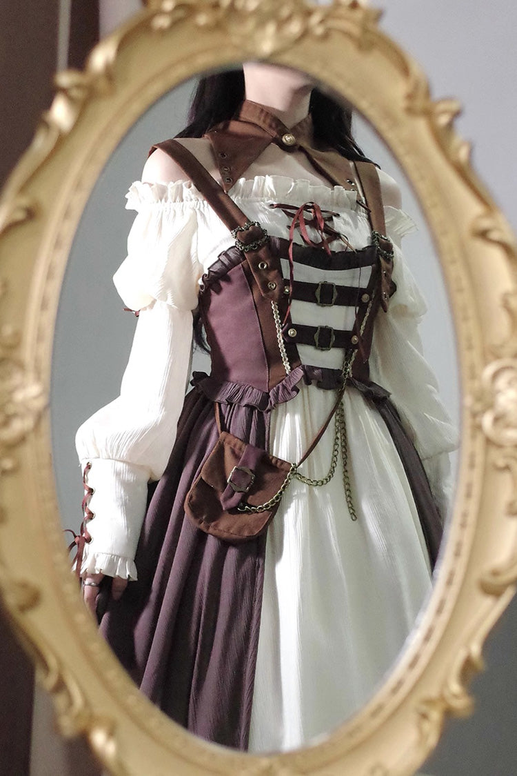 Finely Styled Dress with a Classic Vintage Look