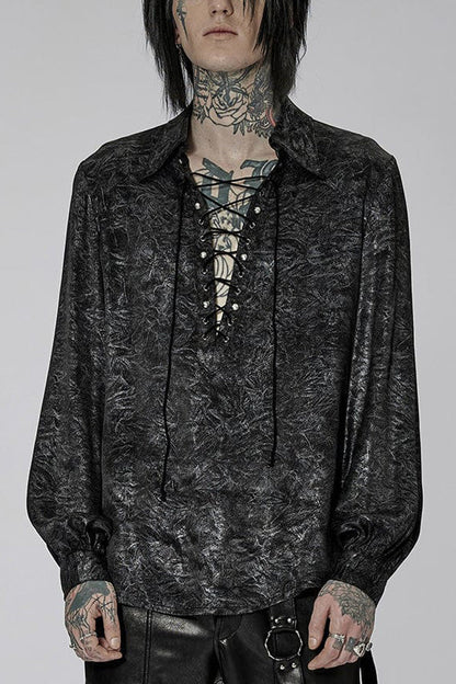 Beautifully Crafted Blouse in a Classic Style