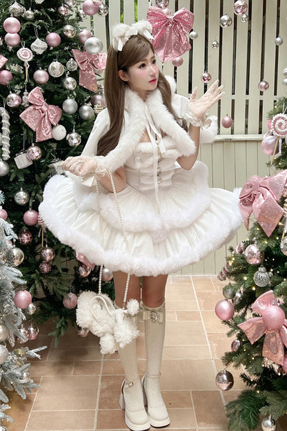 Subtly Elegant Dress with a Refined Vintage Look