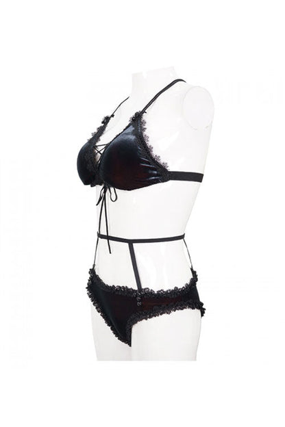 Beautifully Crafted Swimsuit in a Classic Style