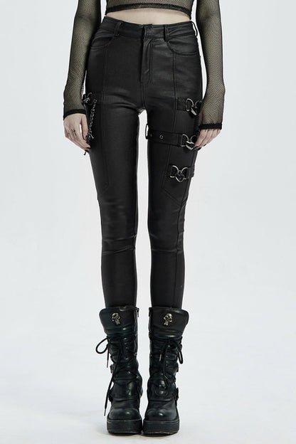 Thoughtfully Designed Pants in a Timeless Style