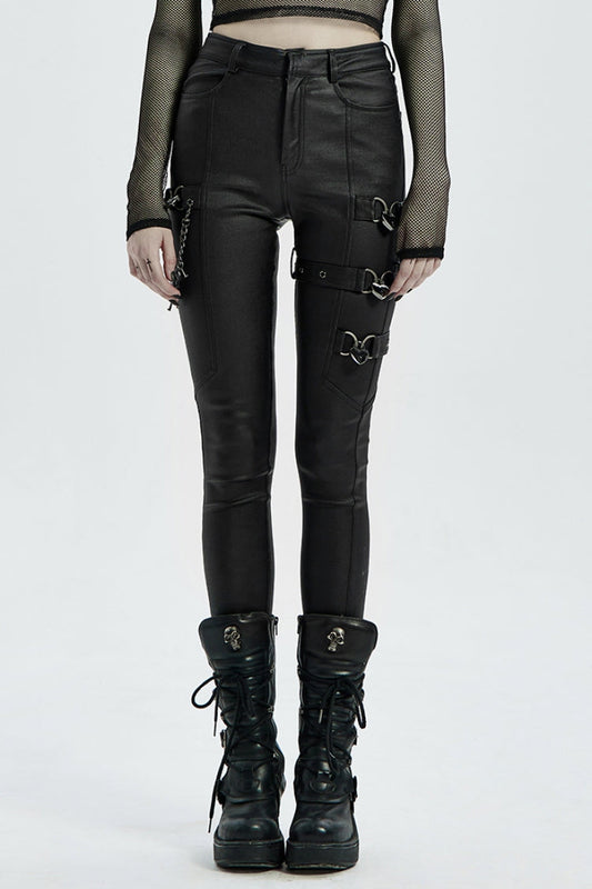 Thoughtfully Designed Pants in a Timeless Style