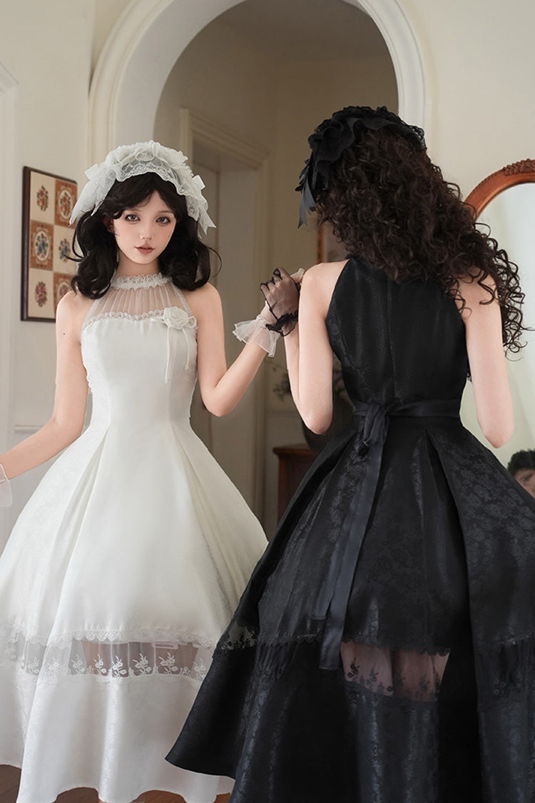 Finely Styled Dress with a Classic Vintage Look