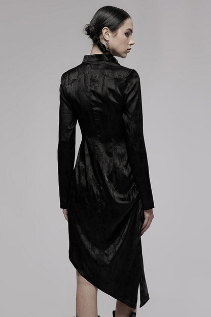 Subtly Elegant Dress with a Refined Vintage Look