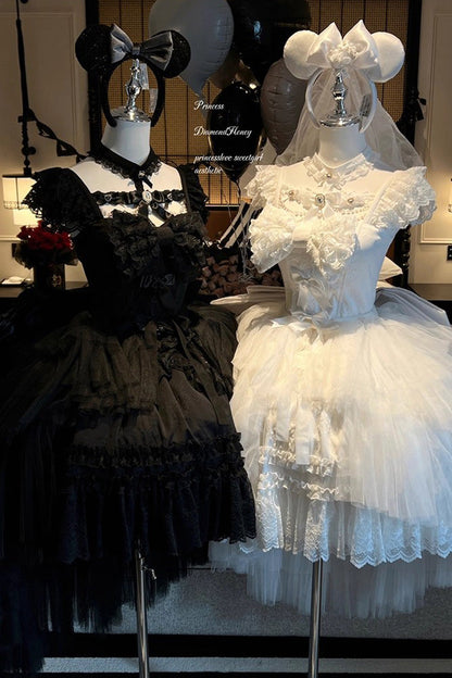 Casually Elegant Dress with a Refined Edge