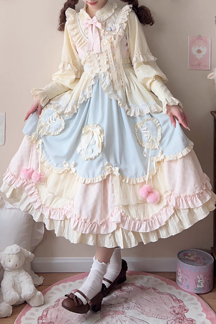Finely Styled Dress with a Classic Vintage Look