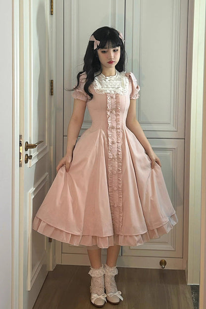 Vintage Style Dress with a Modern Fit