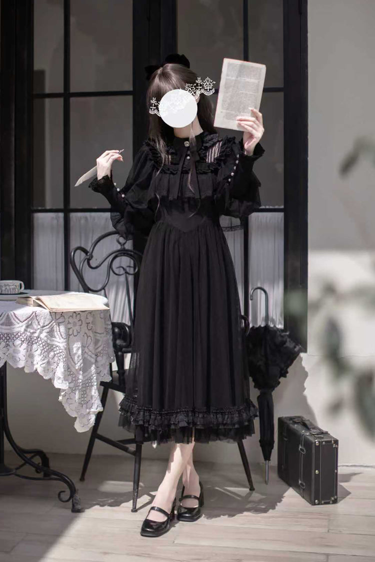 Effortlessly Elegant Dress with a Timeless Design