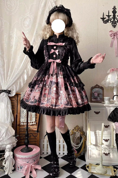 Classic Vintage Dress with a Flattering Fit