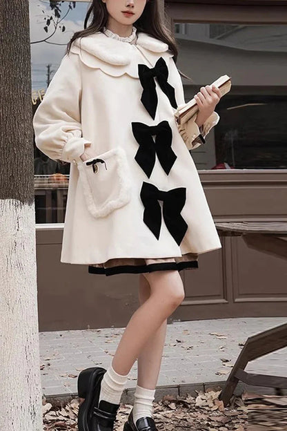 Sophisticated Coat with a Clean Classic Look