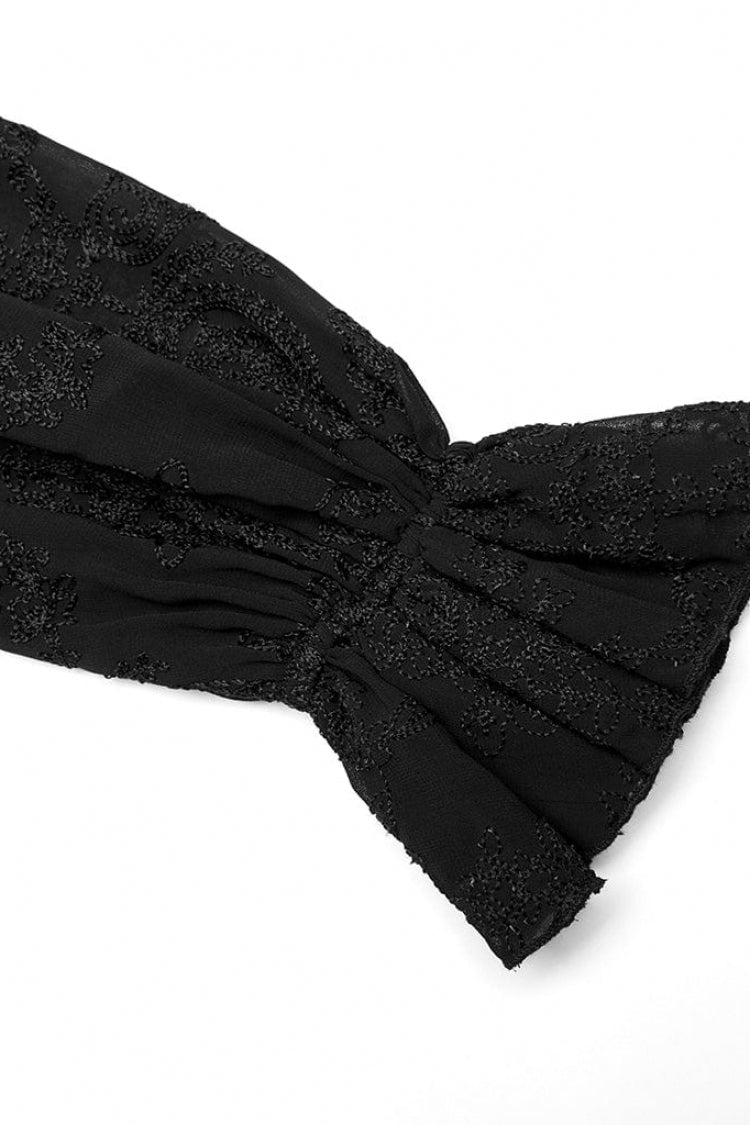 Beautifully Finished Blouse in a Timeless Design