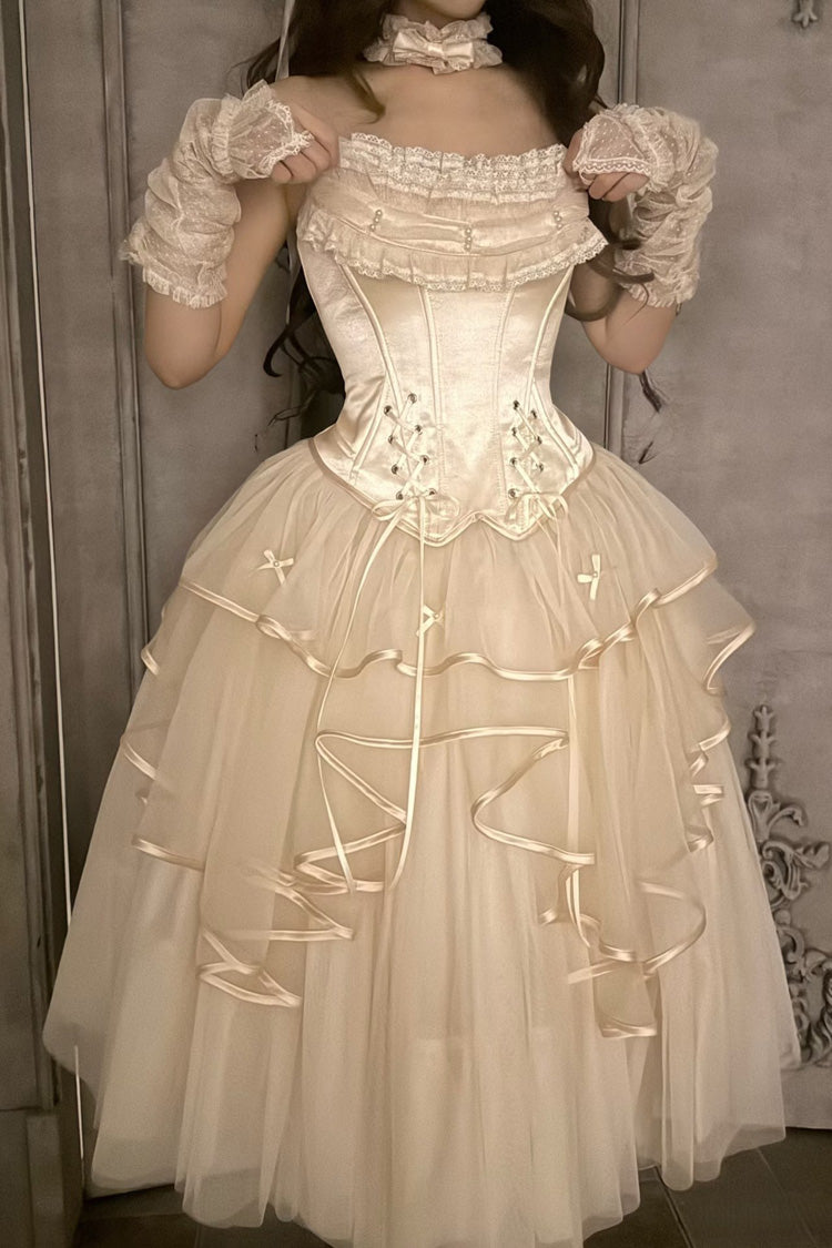Finely Styled Garment with a Classic Vintage Look