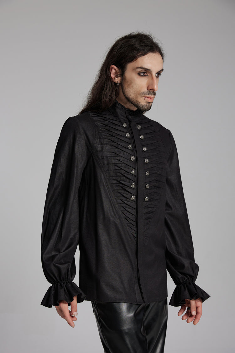 Beautifully Crafted Blouse in a Classic Style