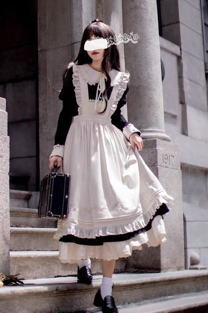 Thoughtfully Designed Dress in a Timeless Style