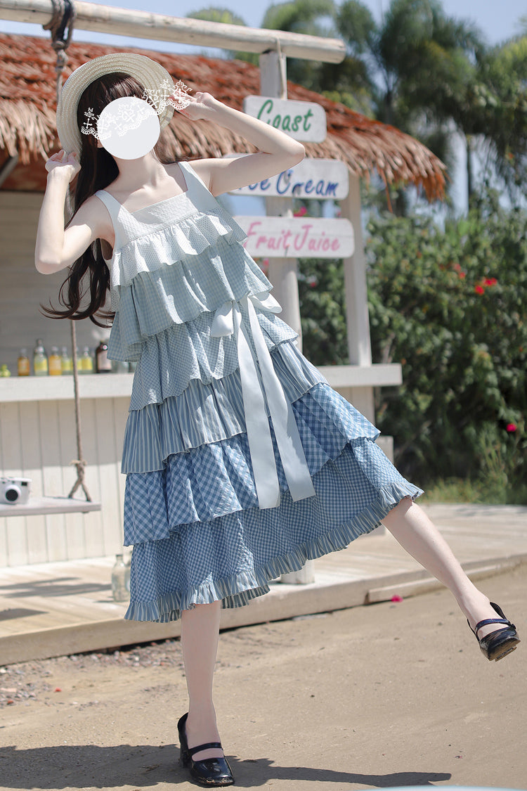 Subtly Elegant Dress with a Refined Vintage Look
