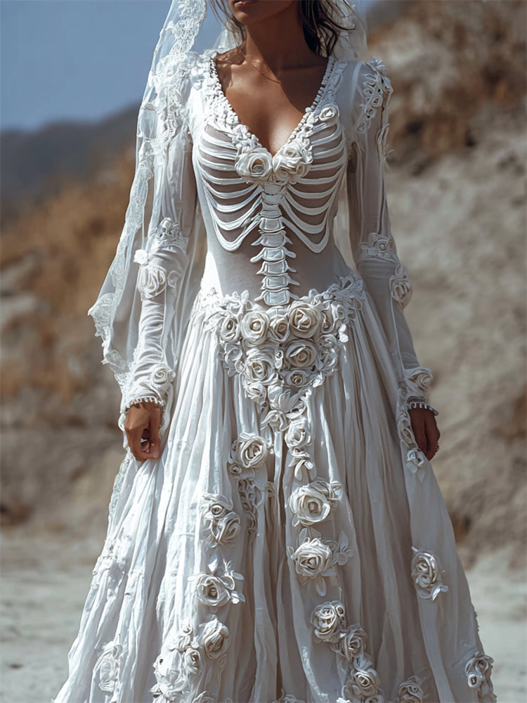 Beautifully Finished Dress in a Timeless Design