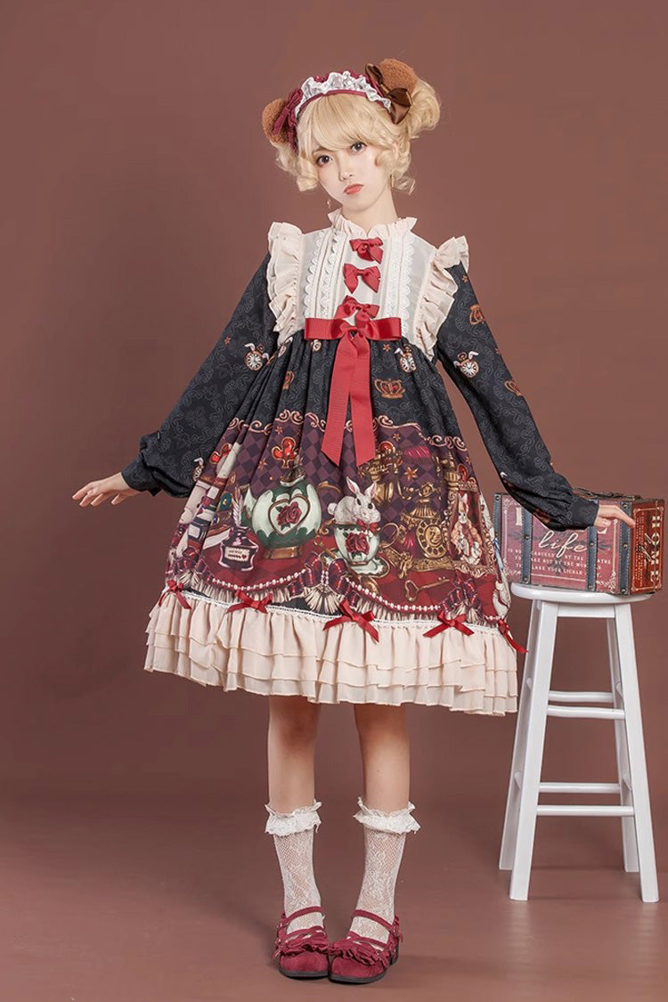Finely Styled Dress with a Classic Vintage Look