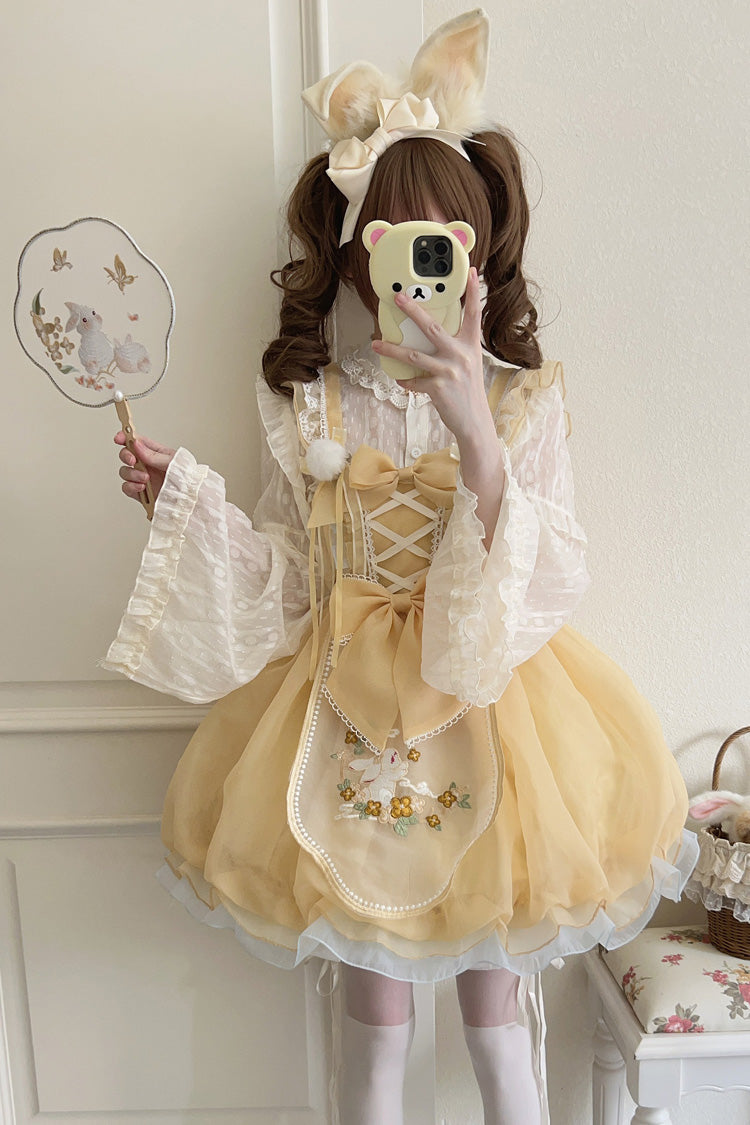 Subtly Elegant Dress with a Refined Vintage Look