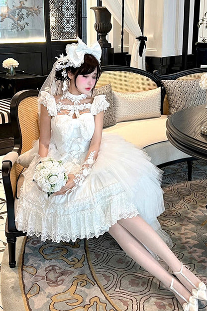 Casually Elegant Dress with a Refined Edge