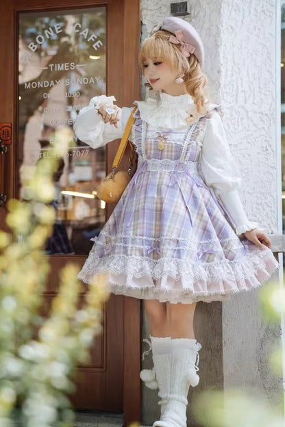 Casually Elegant Dress with a Refined Edge