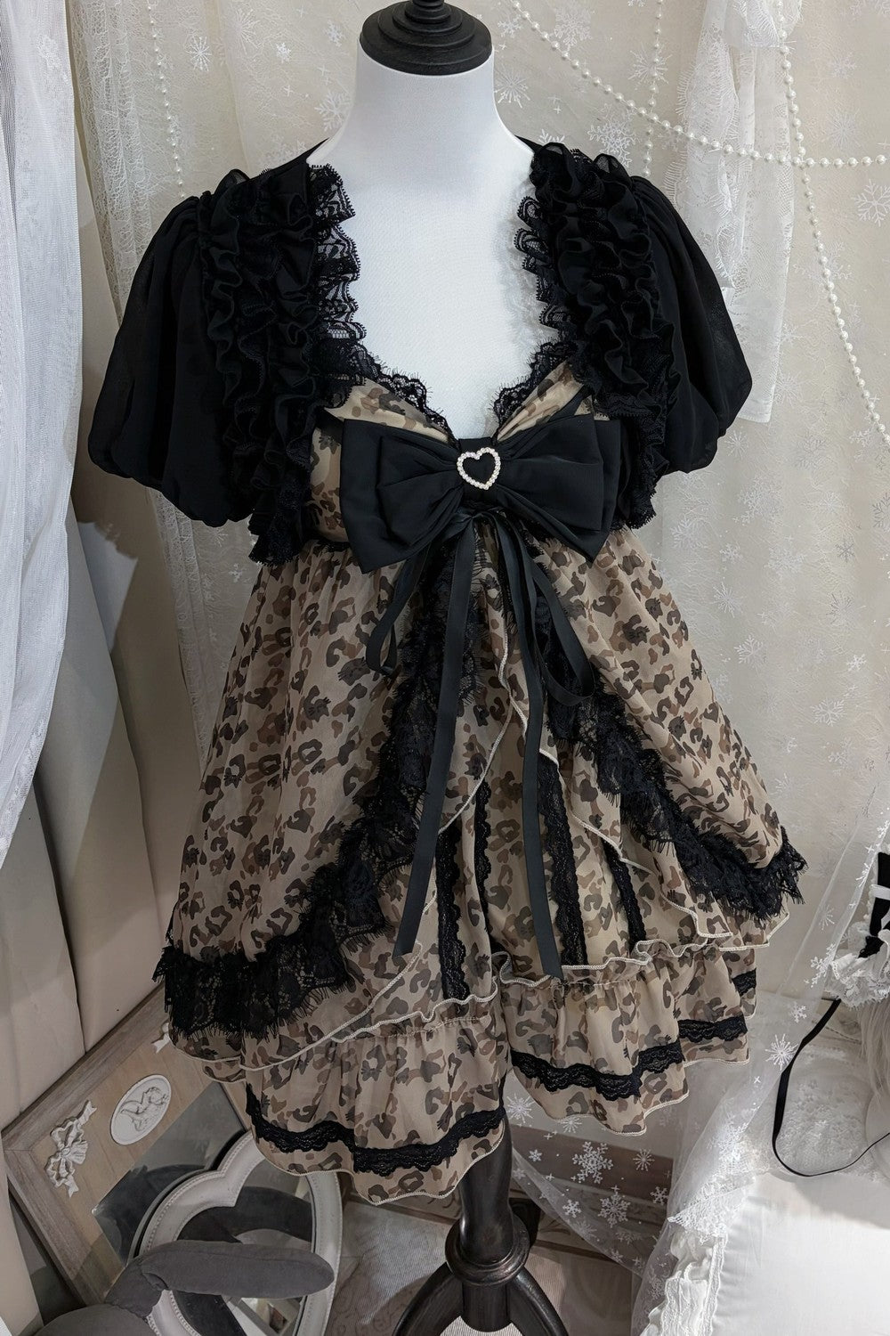 Leopard Ribbon Jewel Lace Camisole Top + Outerwear