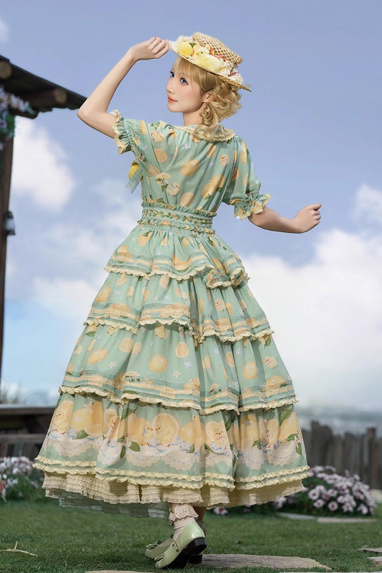 Finely Styled Dress with a Classic Vintage Look