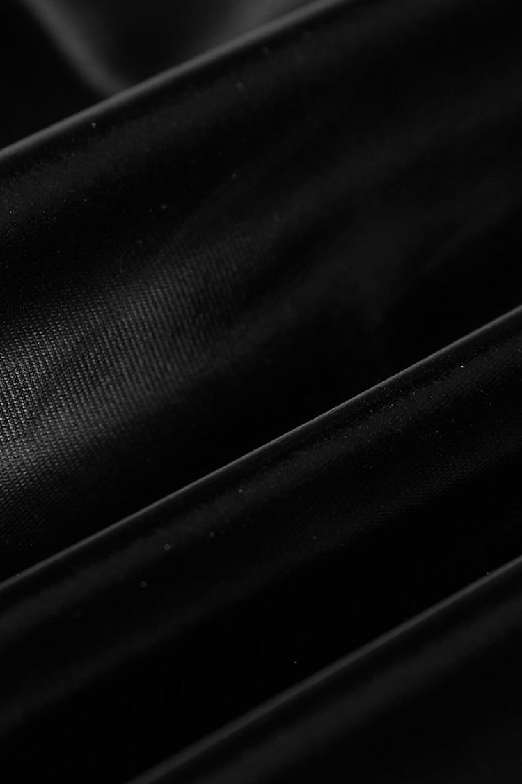 Casually Elegant T-Shirt with a Refined Edge