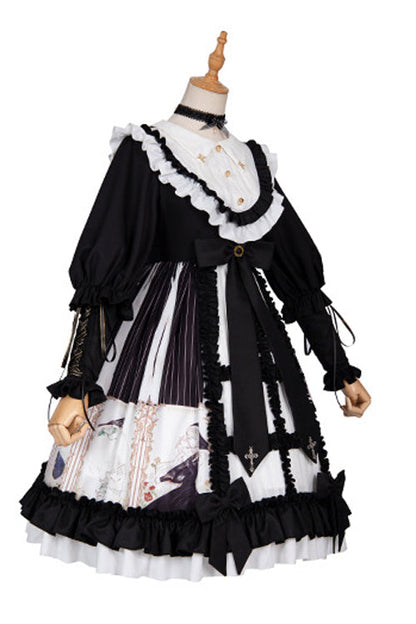 Subtly Elegant Dress with a Refined Vintage Look