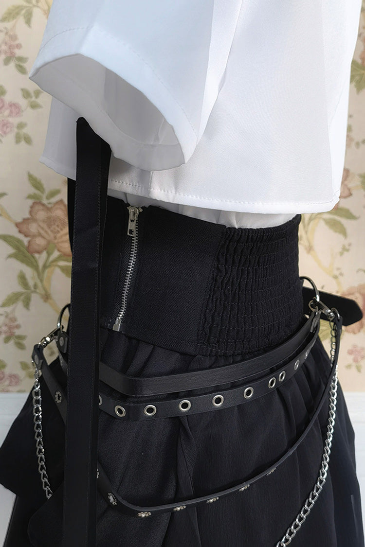 Beautifully Finished Blouse in a Timeless Design