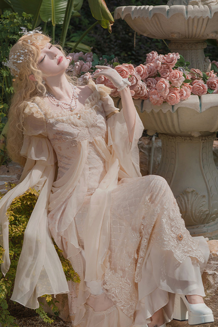 Classic Designed Dress in a Timeless Cut
