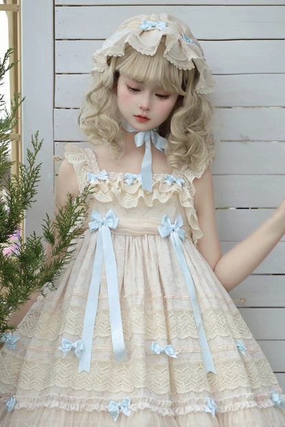 Subtly Elegant Dress with a Refined Vintage Look