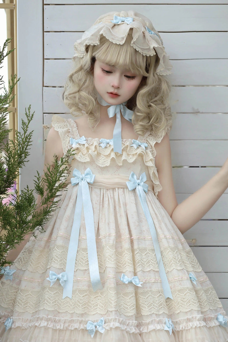 Subtly Elegant Dress with a Refined Vintage Look