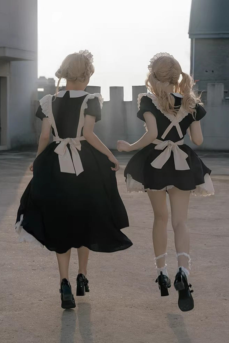 Subtly Elegant Dress with a Refined Vintage Look