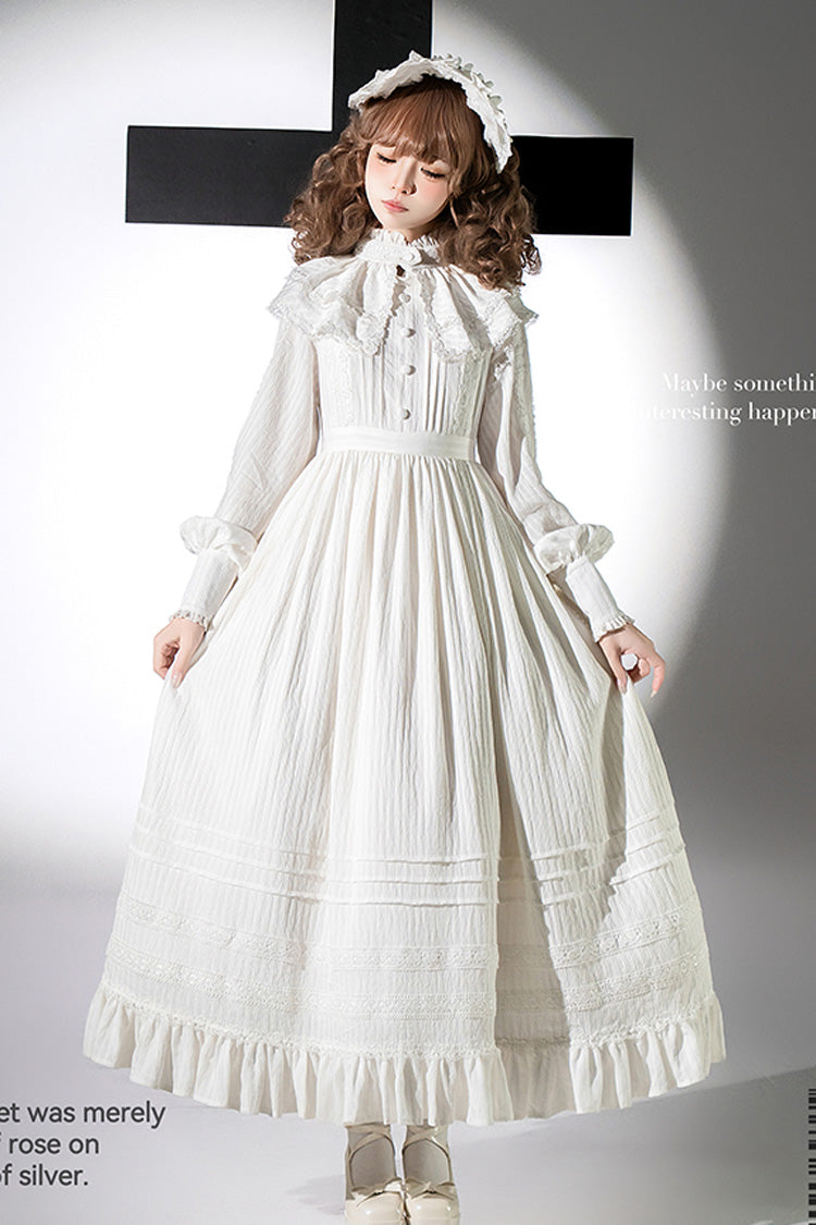 Finely Styled Dress with a Classic Vintage Look