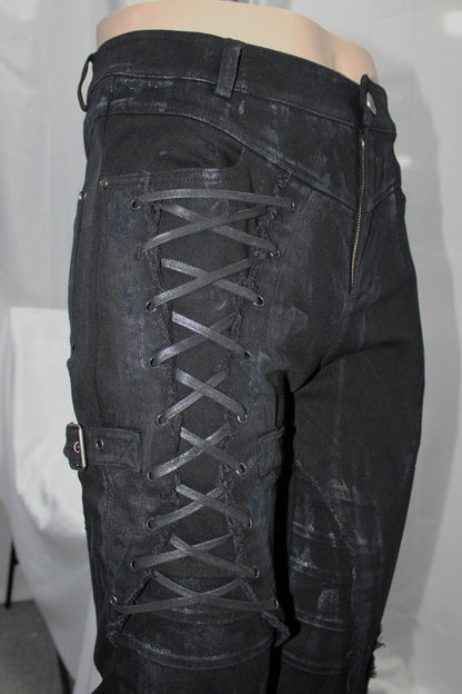 Casually Elegant Pants with a Refined Edge