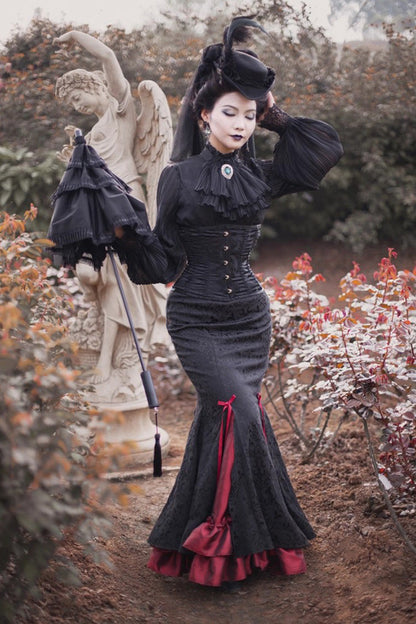 Effortlessly Elegant Garment with a Timeless Design