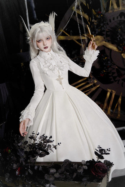 Casually Elegant Dress with a Refined Edge