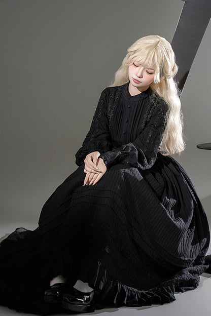 Thoughtfully Designed Dress in a Timeless Style