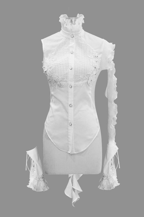 Beautifully Finished Blouse in a Timeless Design