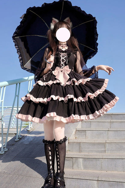 Subtly Elegant Dress with a Refined Vintage Look