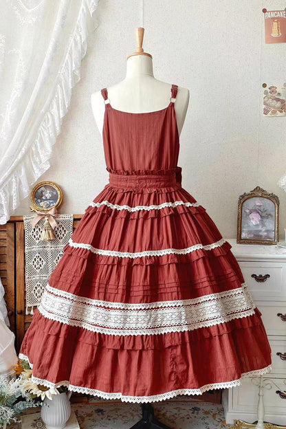 Subtly Elegant Dress with a Refined Vintage Look