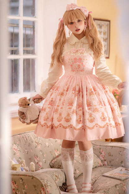 Finely Styled Dress with a Classic Vintage Look