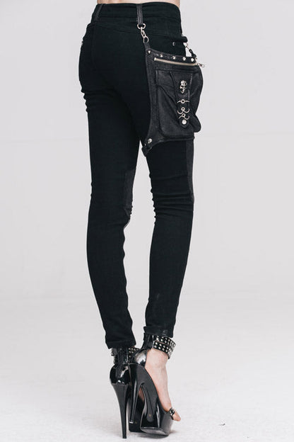 Classic Designed Pants in a Timeless Cut
