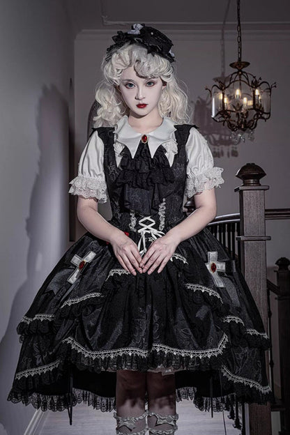 Subtly Elegant Dress with a Refined Vintage Look